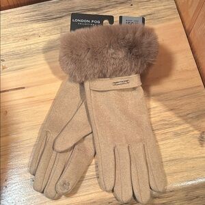 London Fog Women's Tan Gloves with Faux Fur Trim